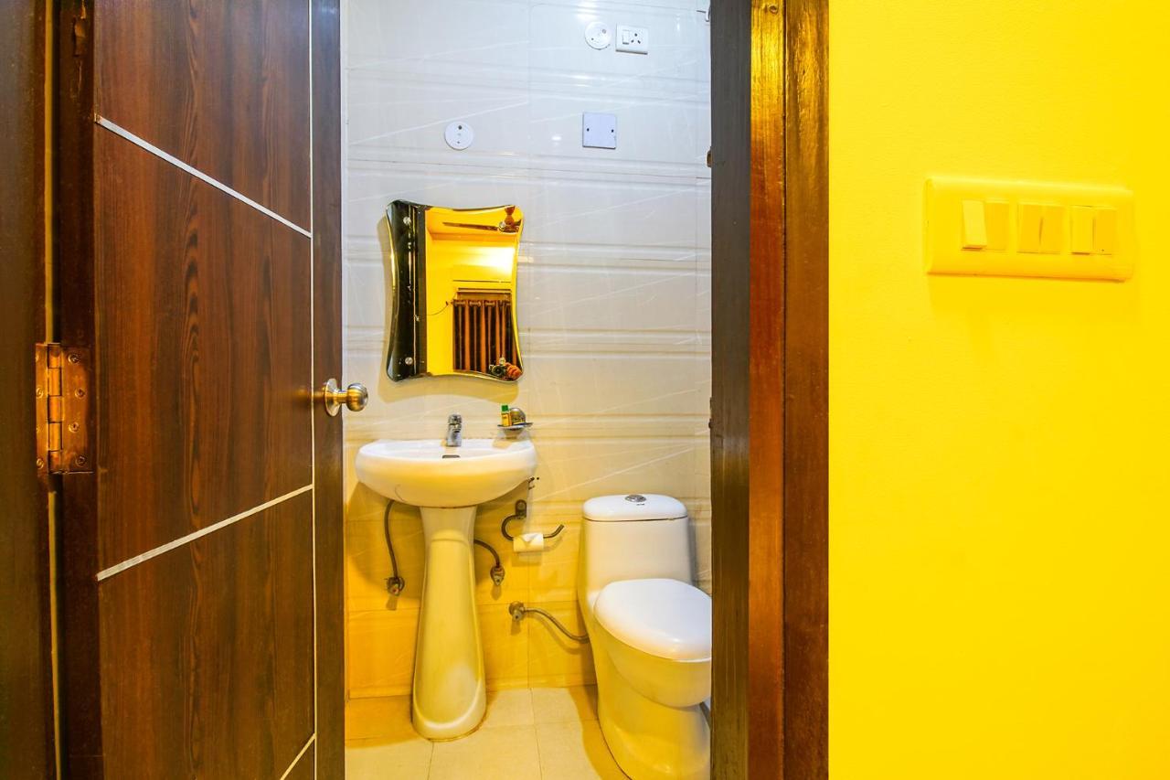 Fabexpress Tp Suite Near Igi Airport Ню Делхи Екстериор снимка
